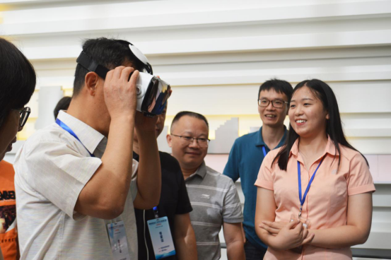 國(guó)家標(biāo)準(zhǔn)GB/T 8478《鋁合金門窗》審查會(huì)在佛山順利召開(kāi)(圖10)